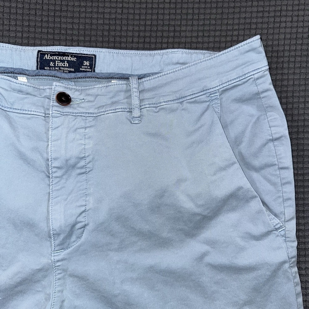 Abercrombie Fitch Light Blue Chino Shorts Mens 36 Stretch Casual Flat Front - Picture 2 of 7